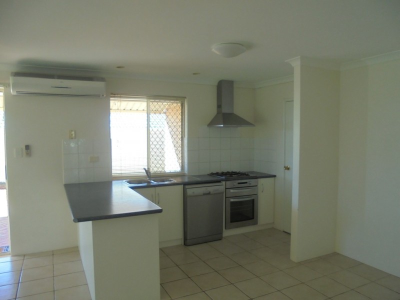 34 Derna Parade, Wandina WA 6530