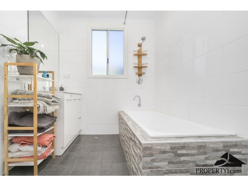 8 William Street, Geraldton WA 6530