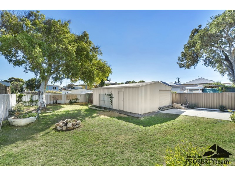 8 William Street, Geraldton WA 6530