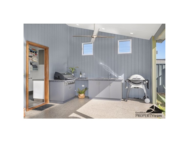 162A Fitzgerald Street, Beachlands WA 6530