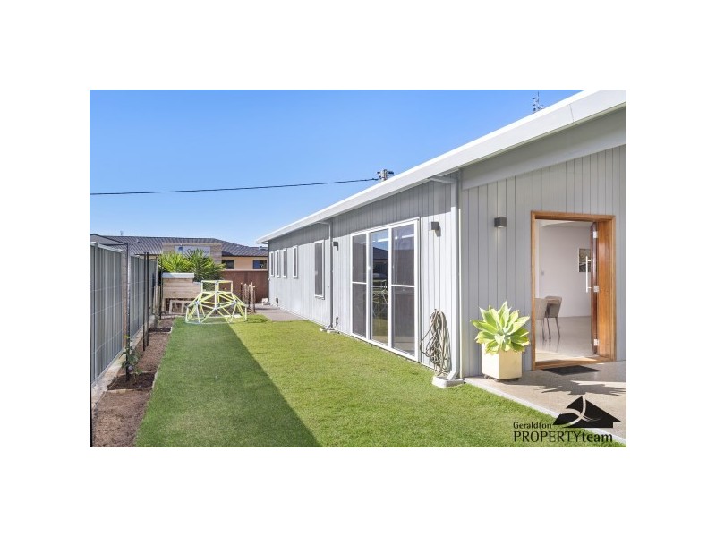 162A Fitzgerald Street, Beachlands WA 6530