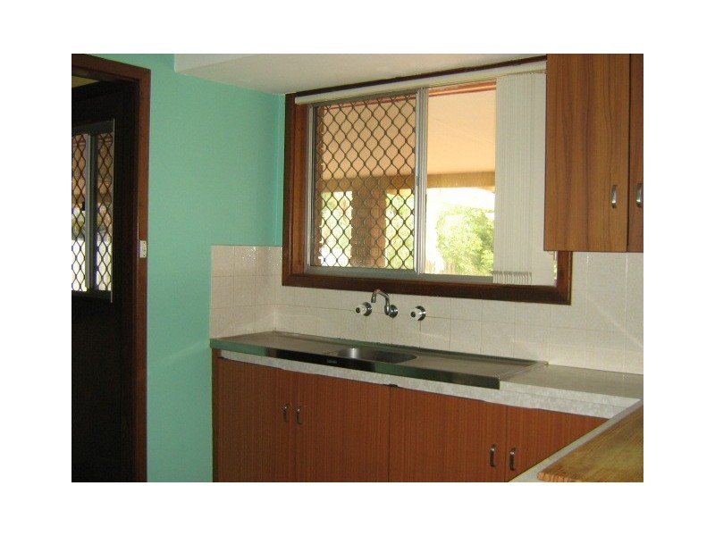 217  Fifth Street WONTHELLA, Geraldton WA 6530