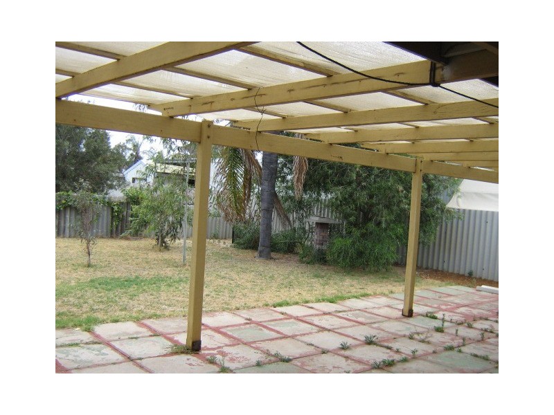 217  Fifth Street WONTHELLA, Geraldton WA 6530