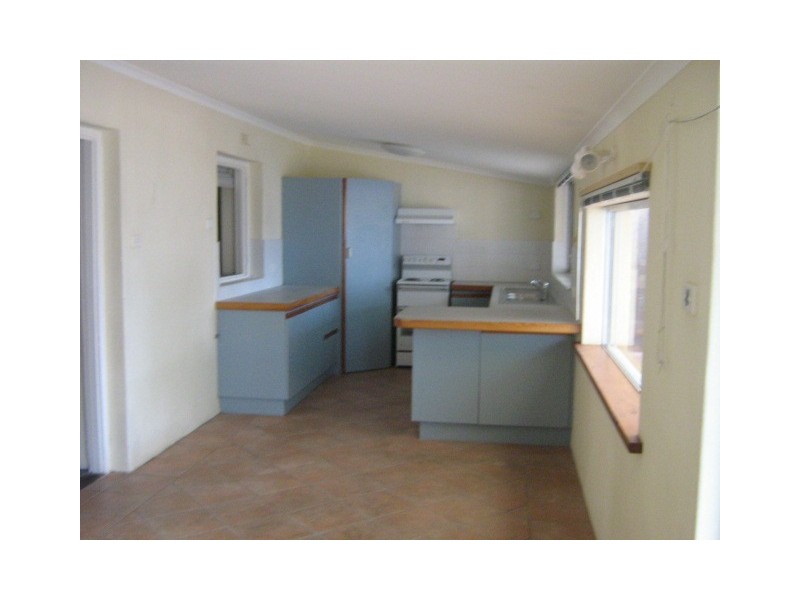 124 Augustus Street GERALDTON, Geraldton WA 6530