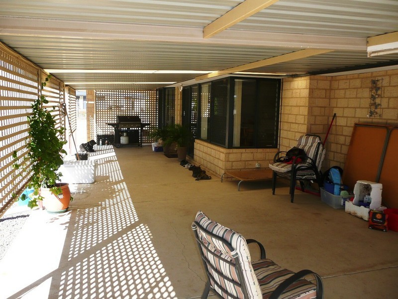 12 Begonia Court, Strathalbyn WA 6530
