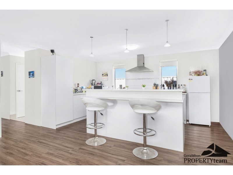 15 Poseidon Way, Glenfield WA 6532