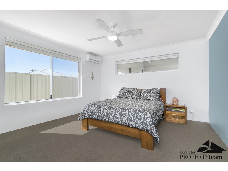 15 Poseidon Way, Glenfield WA 6532