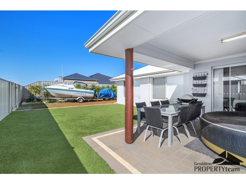 15 Poseidon Way, Glenfield WA 6532