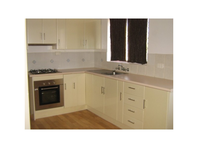 24 Woodman Crescent, UTAKARRA, Geraldton WA 6530