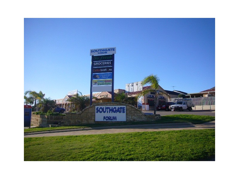 Unit 6/2 Oceanside Drive, Wandina WA 6530