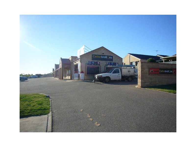 Unit 6/2 Oceanside Drive, Wandina WA 6530