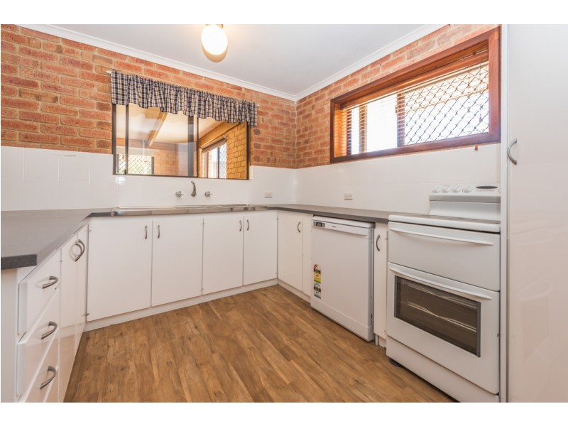 9 Brighton Close, Tarcoola Beach WA 6530