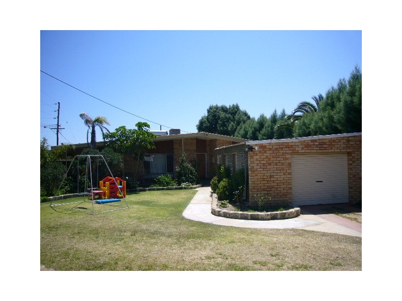 1  Kenny Crescent, Rangeway WA 6530