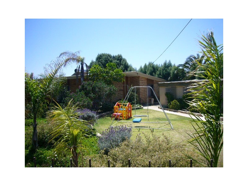 1  Kenny Crescent, Rangeway WA 6530