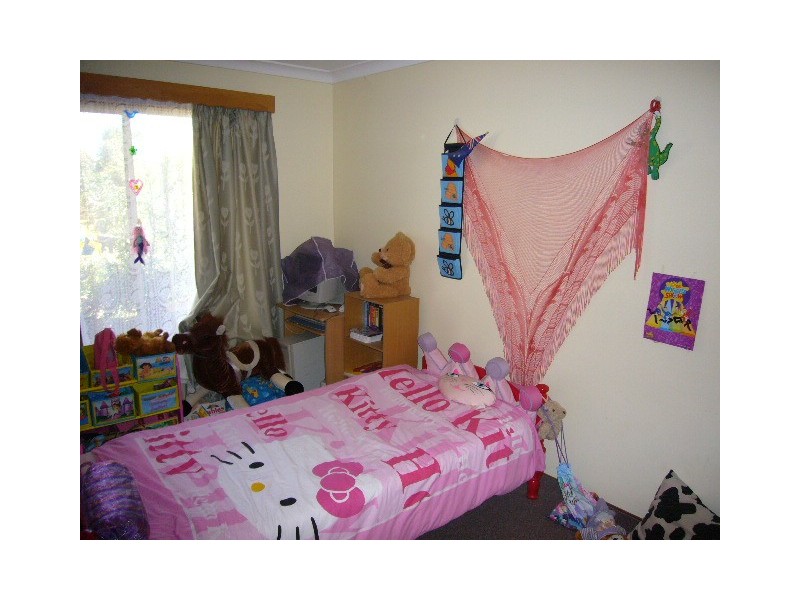 1  Kenny Crescent, Rangeway WA 6530