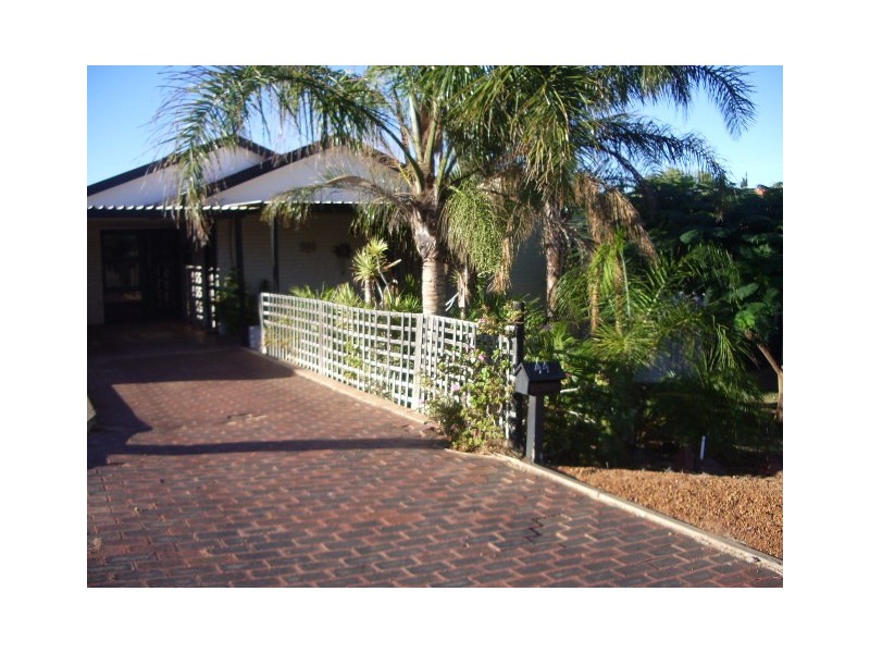 44  Bayly Street CENTRAL, Geraldton WA 6530