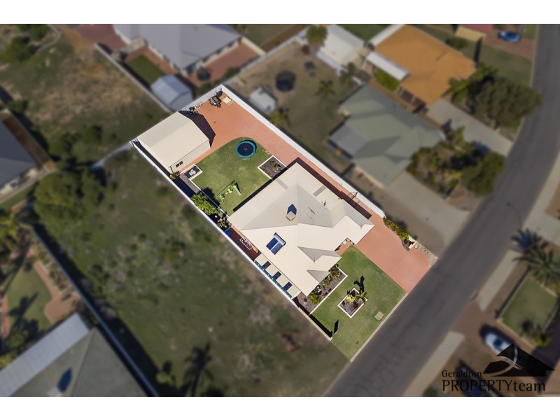 26 Hillview Drive, Drummond Cove WA 6532