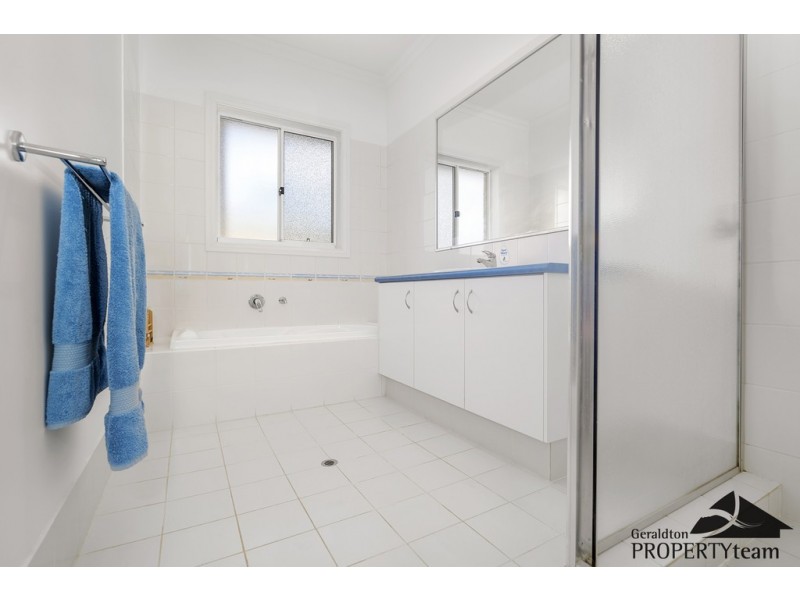 52 Church Street, Dongara WA 6525