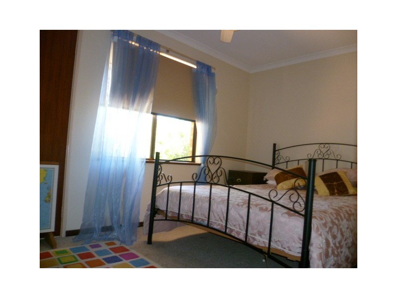 6 Marianthus Close, Strathalbyn WA 6530