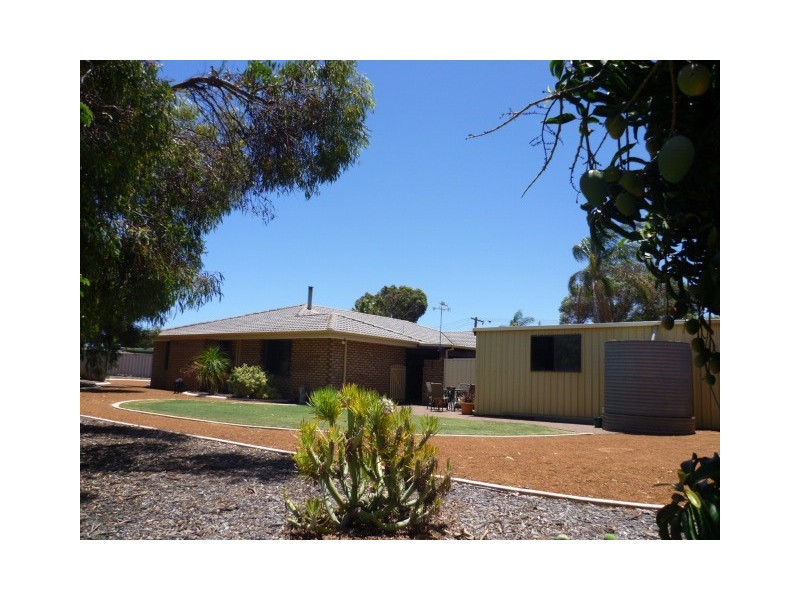 6 Marianthus Close, Strathalbyn WA 6530