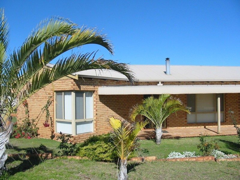3  Glass Crescent, MAHOMETS, Geraldton WA 6530