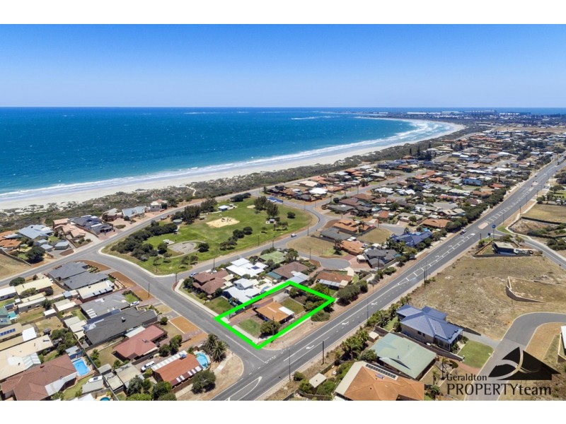 5 Lockyer Road, Tarcoola Beach WA 6530