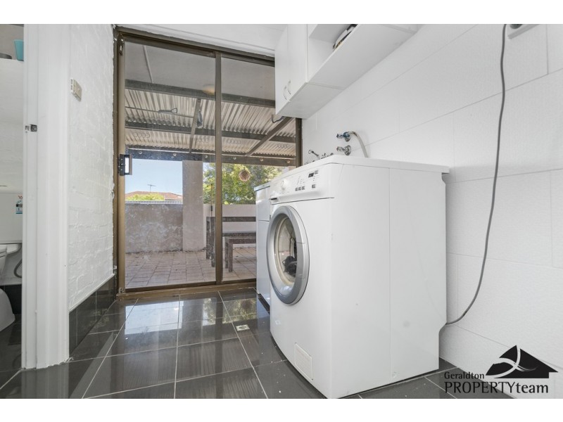 5 Lockyer Road, Tarcoola Beach WA 6530