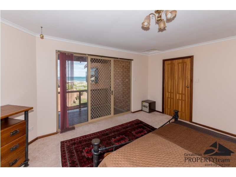 28 Glendinning Rd, Tarcoola Beach WA 6530