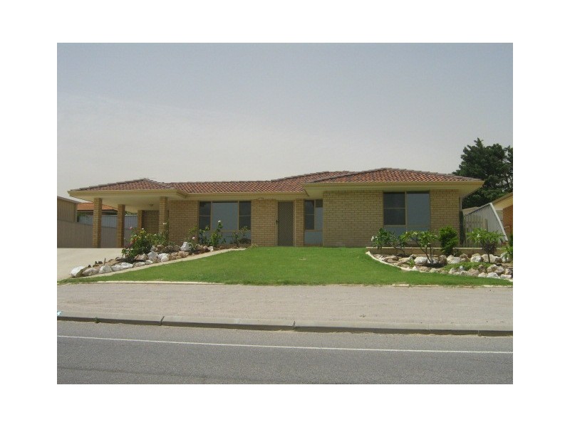 385 Durlacher Street, MT TARCOOLA, Geraldton WA 6530