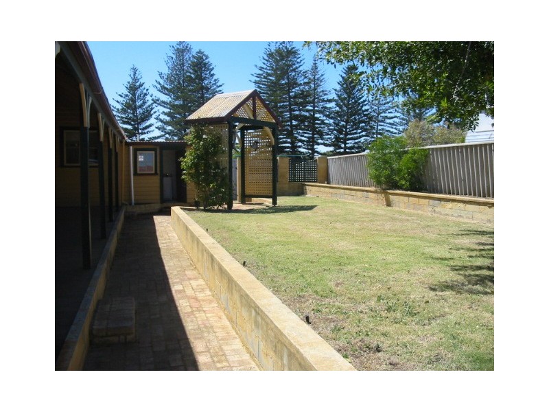 127 Augustus Street, GERALDTON, Geraldton WA 6530