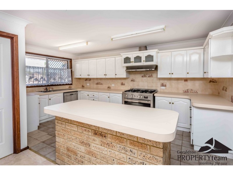 5 Snell Court, Tarcoola Beach WA 6530