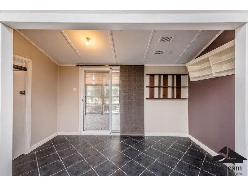 17 Eastbourne Road, Sunset Beach WA 6530