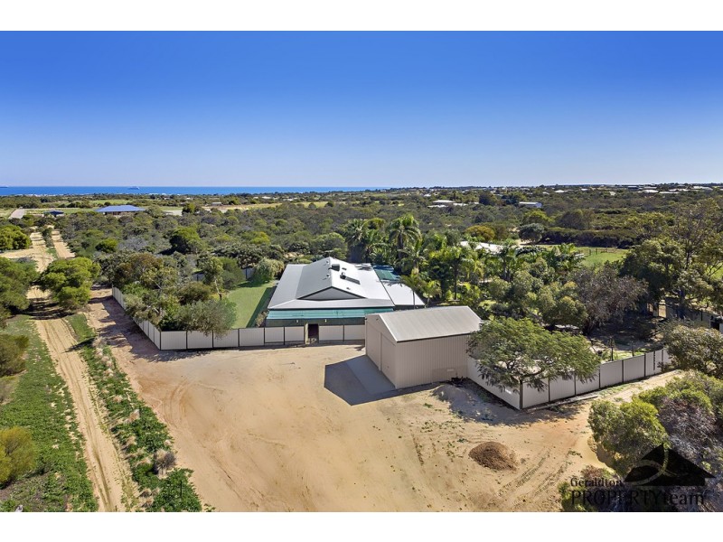 429 David Road, Waggrakine WA 6530