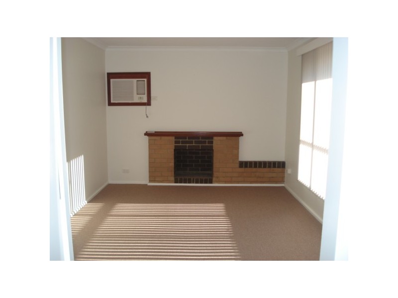 6 Buckingham Street, MT TARCOOLA, Geraldton WA 6530