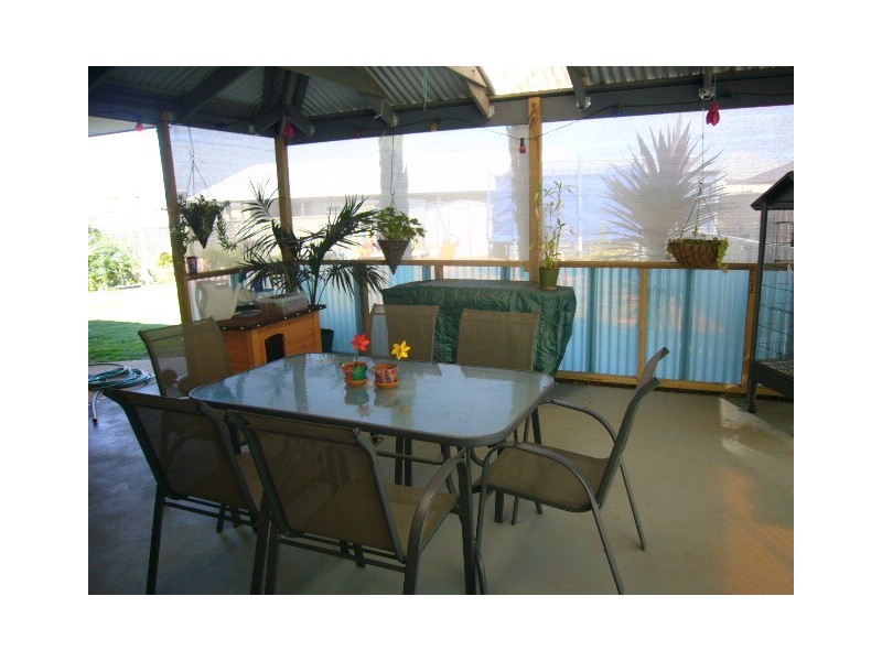 8 Sutherland Drive, MT TARCOOLA, Geraldton WA 6530