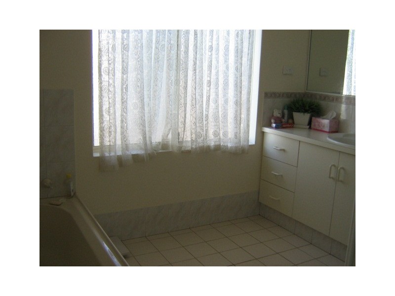 31 Nagle Close MOUNT TARCOOLA, Geraldton WA 6530