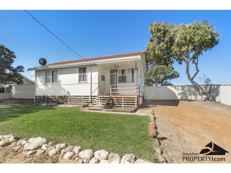 327 Banksia Street, Rangeway WA 6530