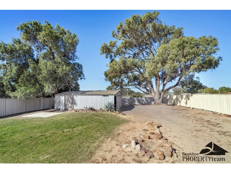 327 Banksia Street, Rangeway WA 6530