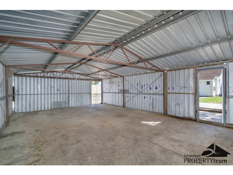 327 Banksia Street, Rangeway WA 6530