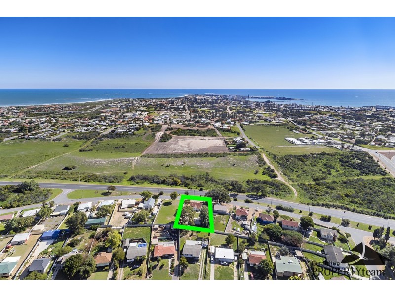 327 Banksia Street, Rangeway WA 6530