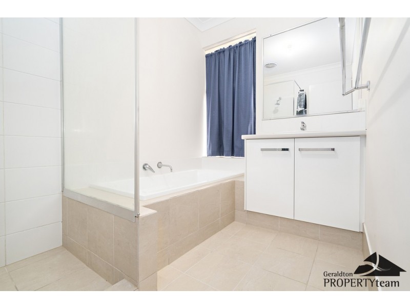 5 The Quarterdeck, Drummond Cove WA 6532