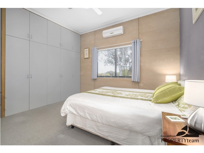 34 Stephen Road, Waggrakine WA 6530