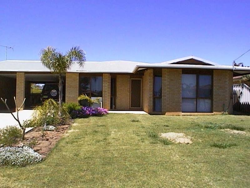 12 Brighton Close, TARCOOLA BEACH, Geraldton WA 6530