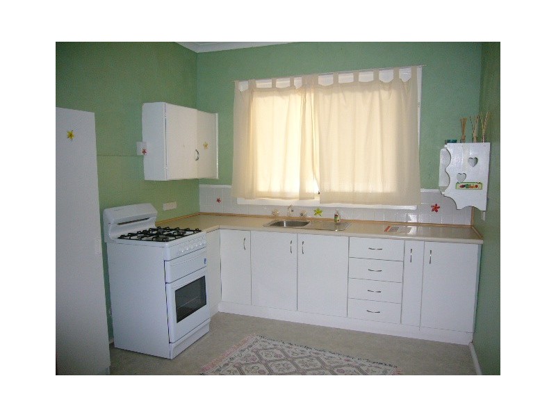 21 Felicia Street, Rangeway WA 6530