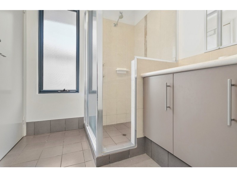 6 Staddon Lane, Beachlands WA 6530