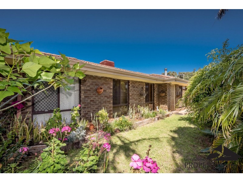 4 Hibiscus Street, Utakarra WA 6530