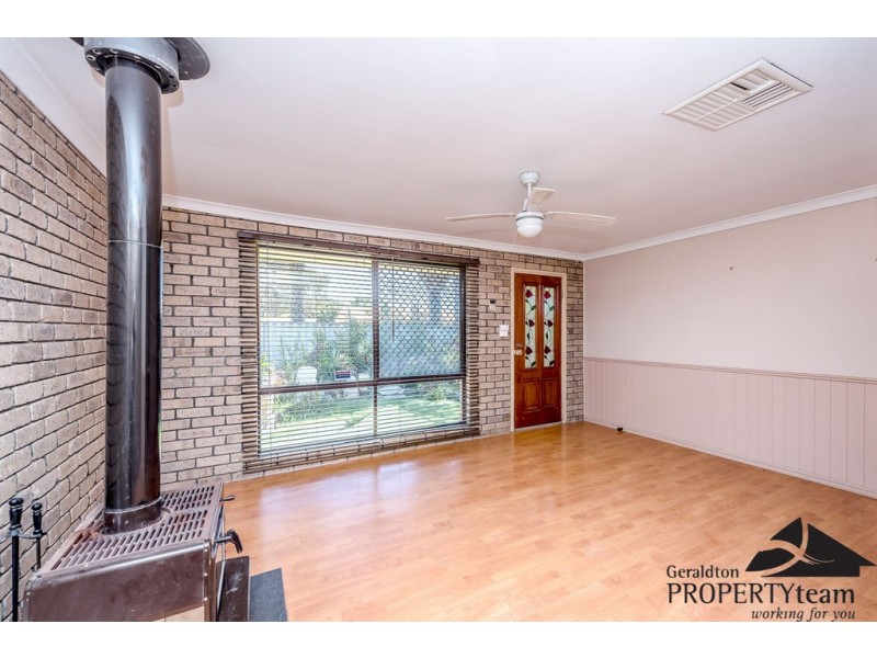 4 Hibiscus Street, Utakarra WA 6530