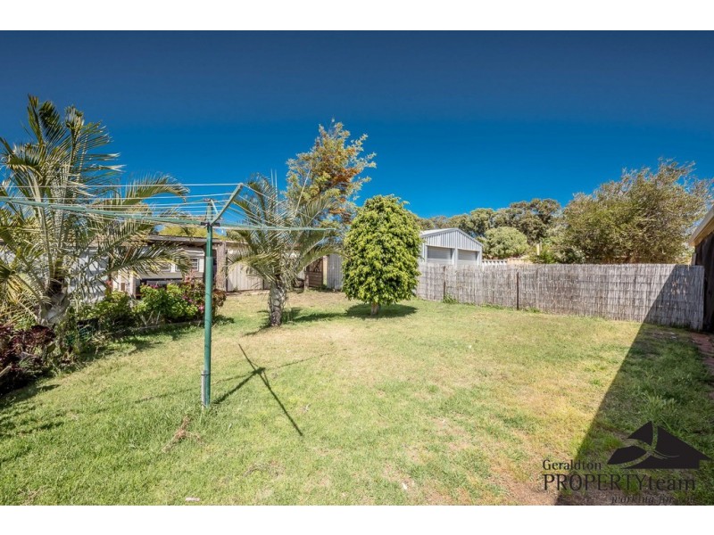 4 Hibiscus Street, Utakarra WA 6530