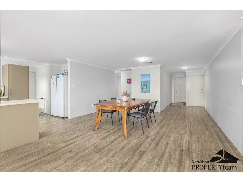 6 Staddon Lane, Beachlands WA 6530