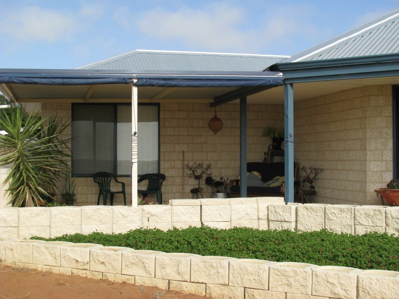 272 Jandanol Road, Rudds Gully WA 6532